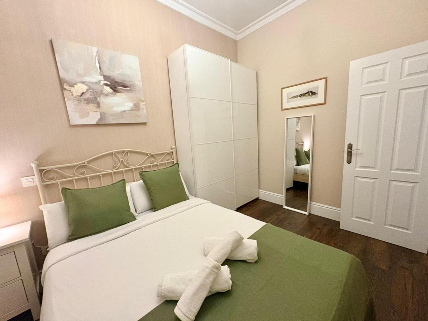 Apartamento Atocha Madrid Centro Ave Muy Grande — Photos 1